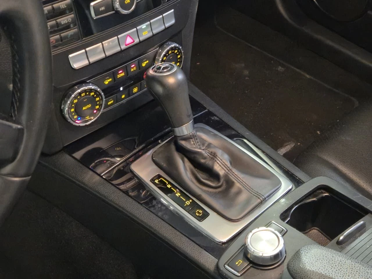MERCEDES-BENZ C 180