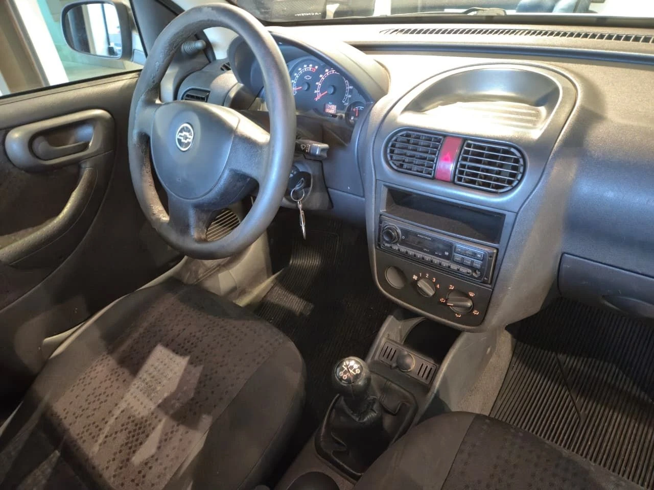 CHEVROLET MONTANA
