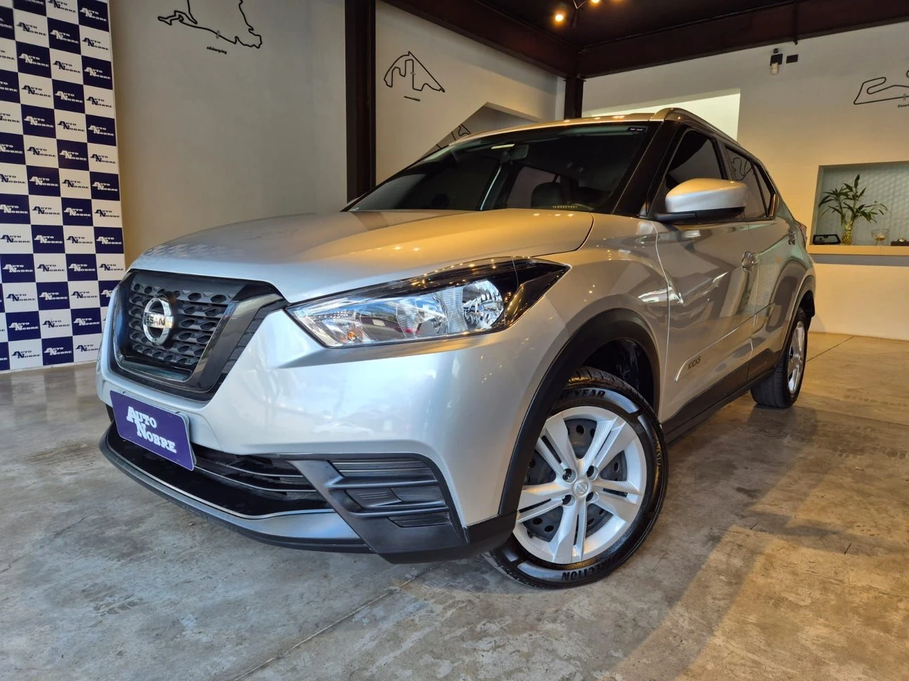 NISSAN KICKS