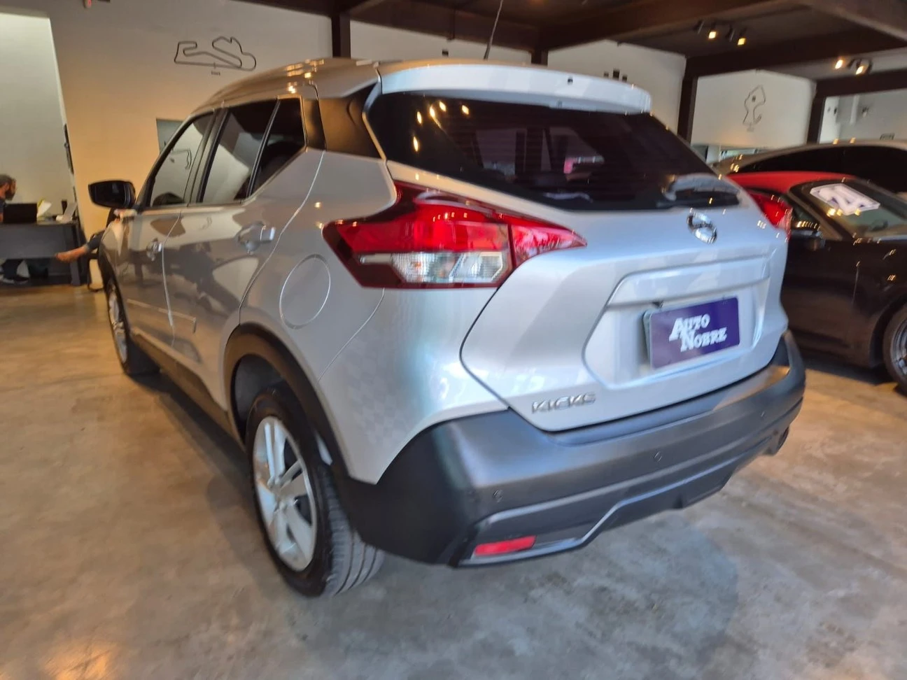 NISSAN KICKS