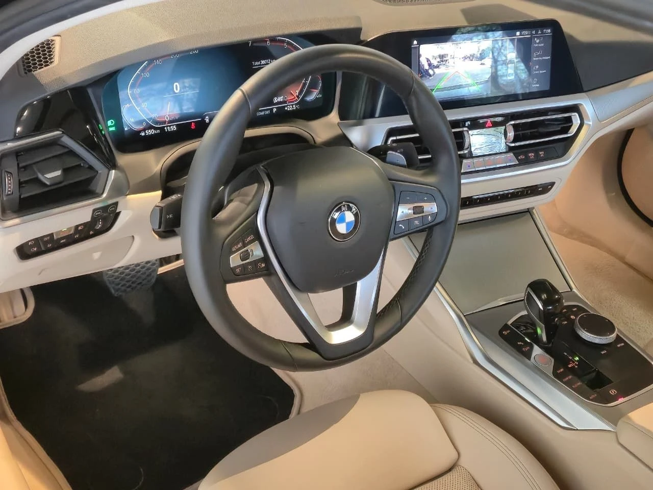 BMW 320I
