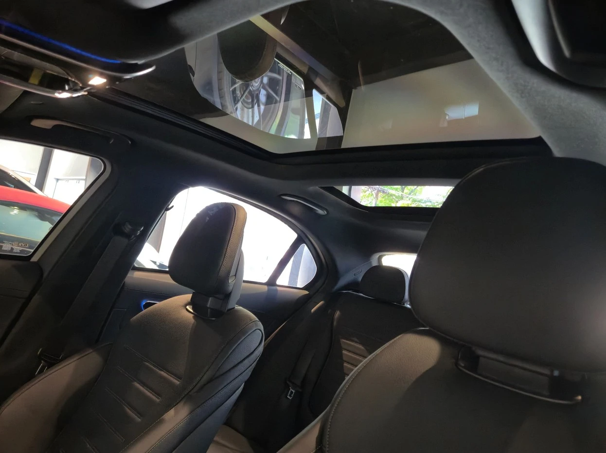 MERCEDES-BENZ C 300