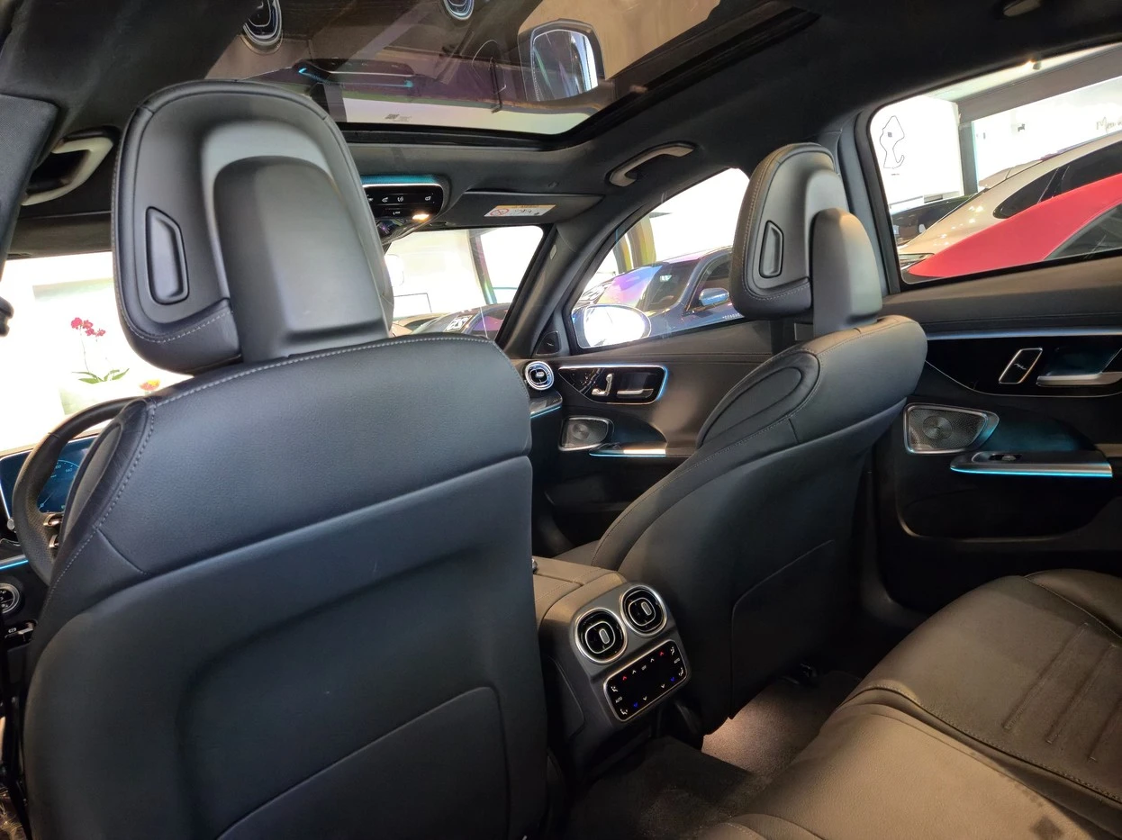 MERCEDES-BENZ C 300