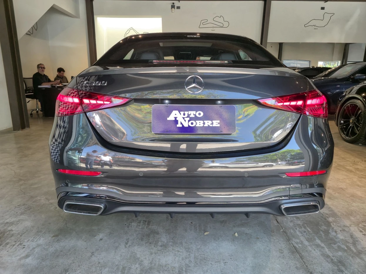 MERCEDES-BENZ C 300