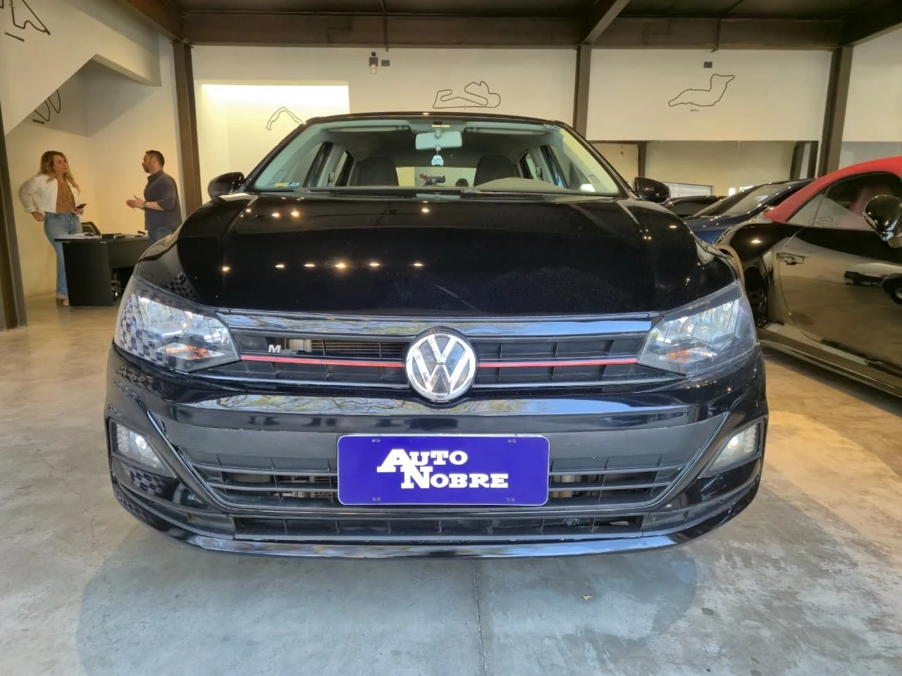 VOLKSWAGEN POLO