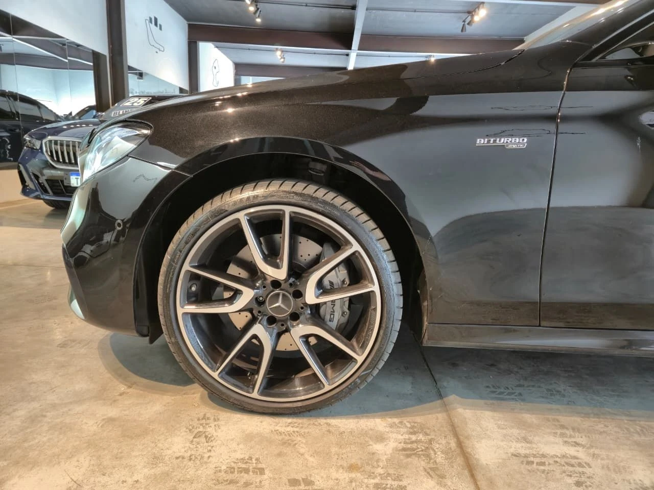 MERCEDES-BENZ E 43 AMG