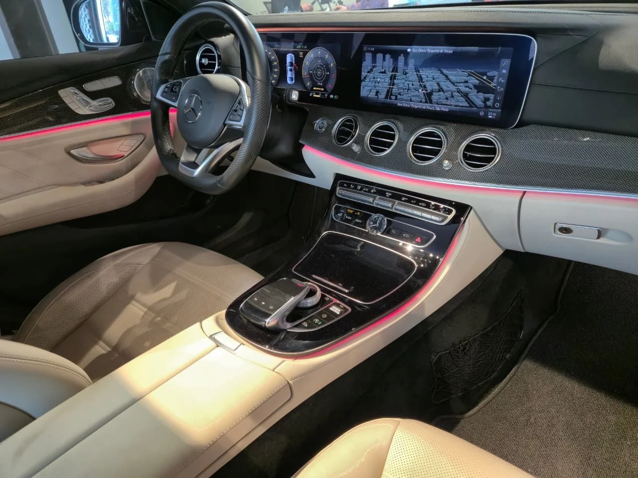 MERCEDES-BENZ E 43 AMG