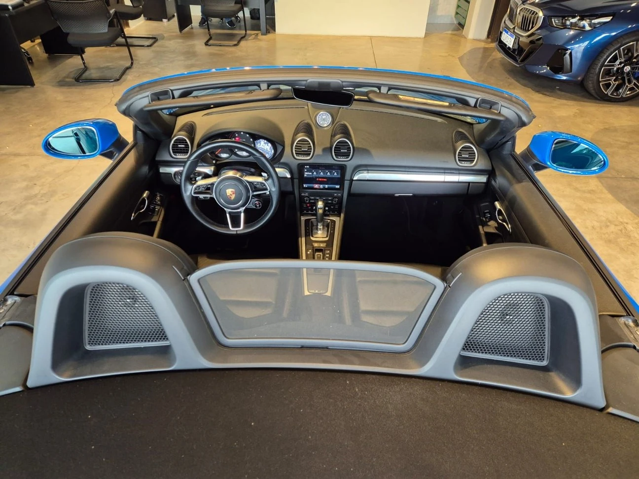 PORSCHE 718