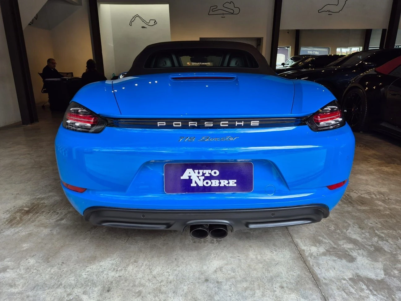 PORSCHE 718