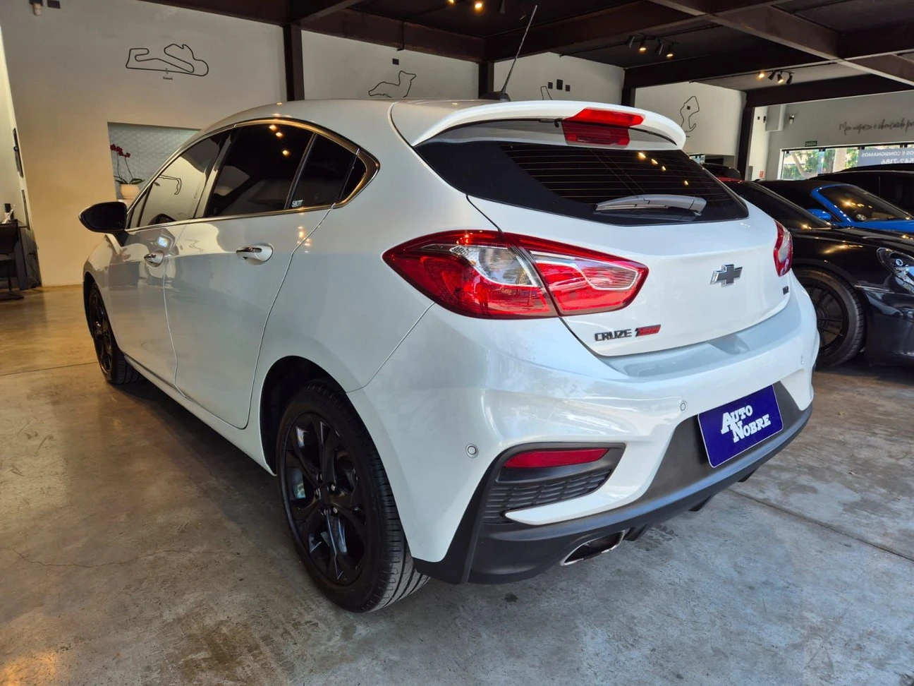 CHEVROLET CRUZE