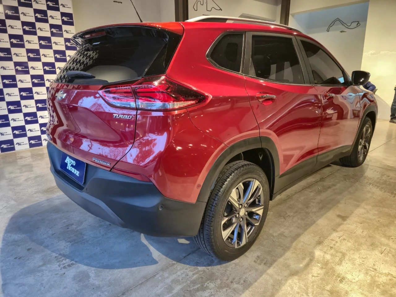 CHEVROLET TRACKER