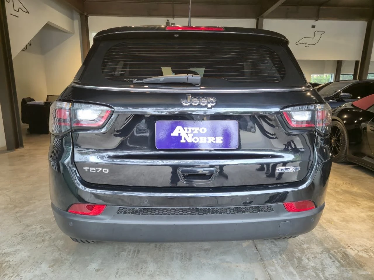 JEEP COMPASS