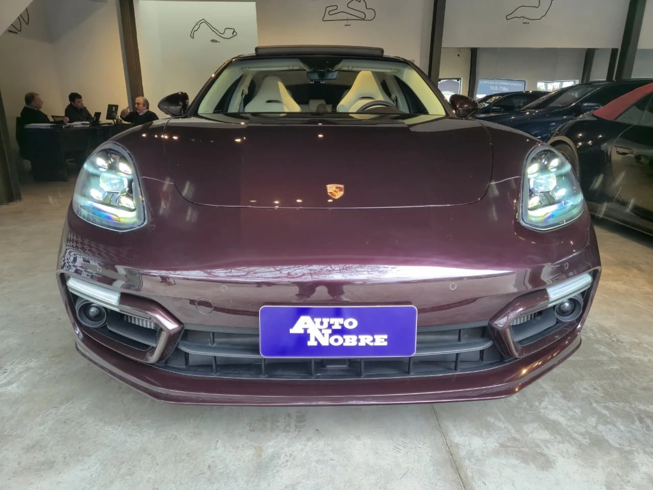 PORSCHE PANAMERA
