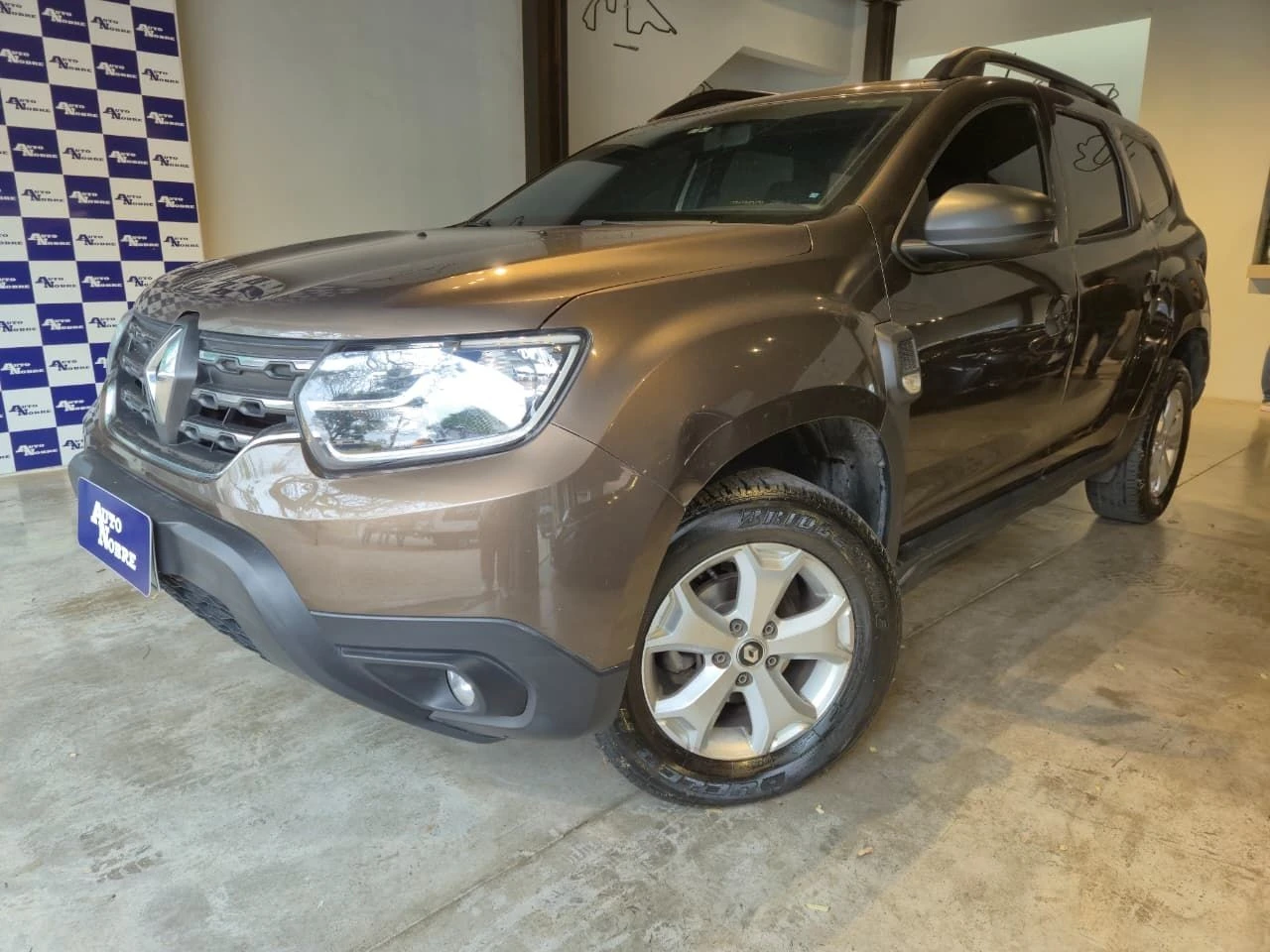 RENAULT DUSTER