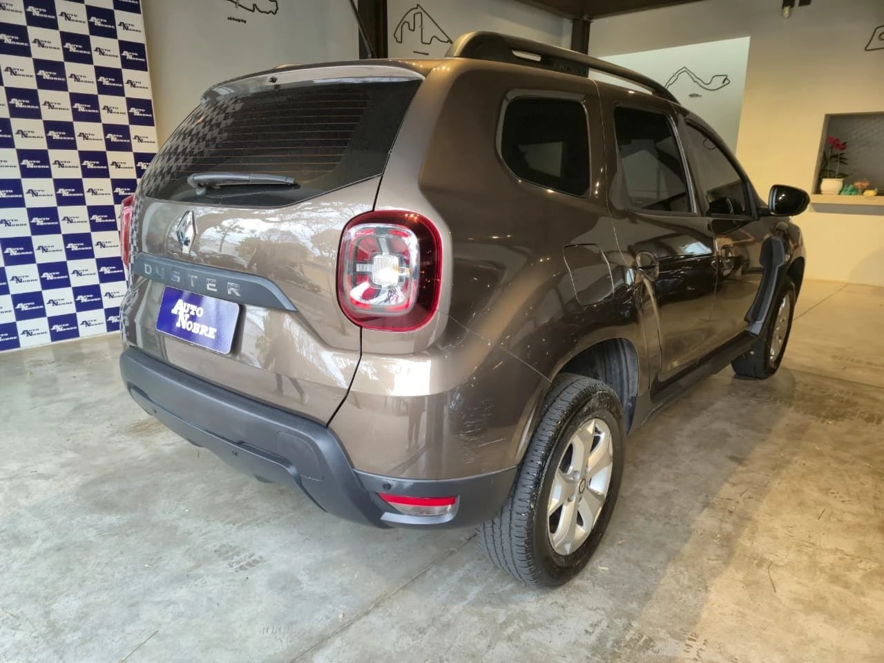 RENAULT DUSTER