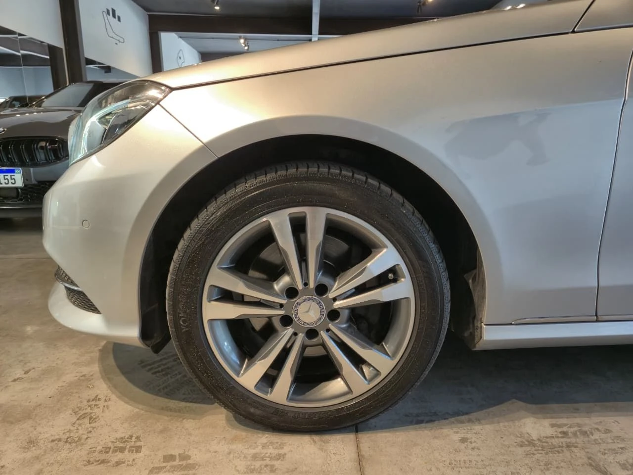 MERCEDES-BENZ E 250