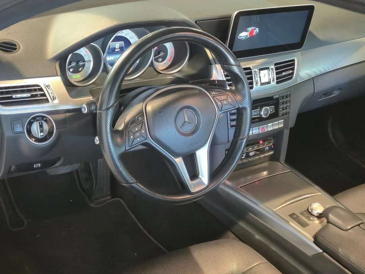 MERCEDES-BENZ E 250