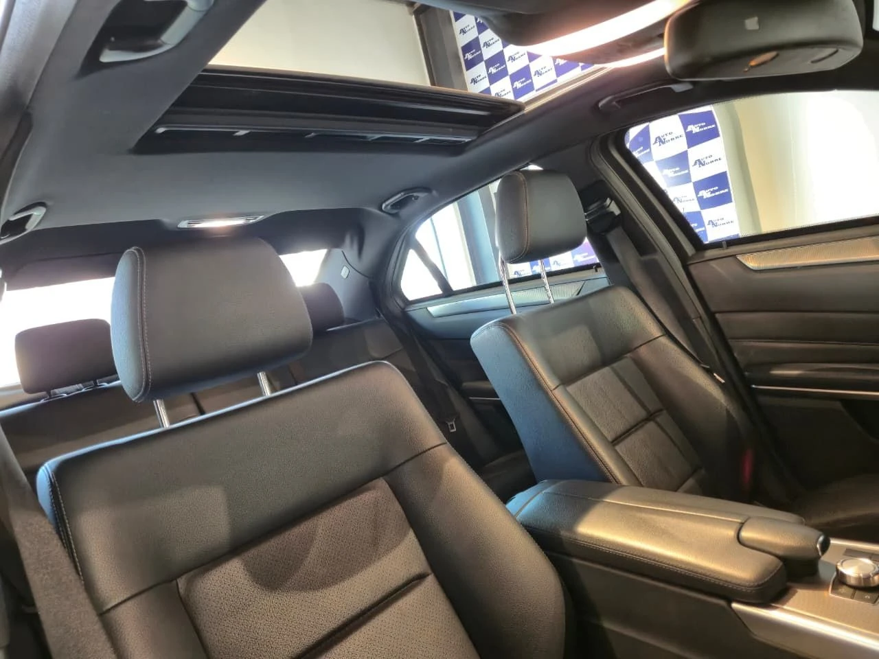 MERCEDES-BENZ E 250