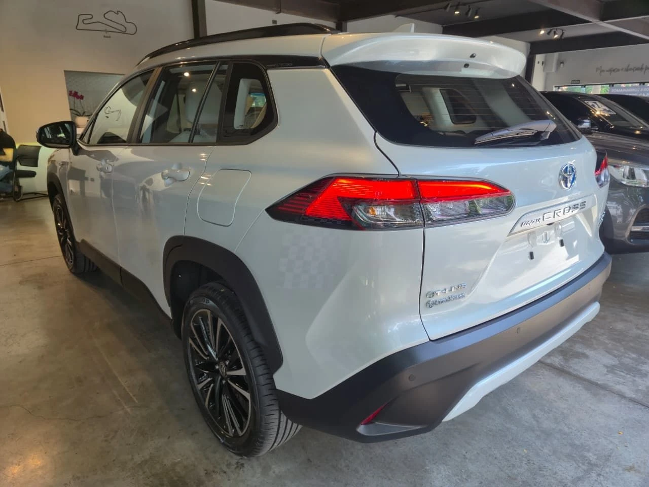 TOYOTA COROLLA CROSS