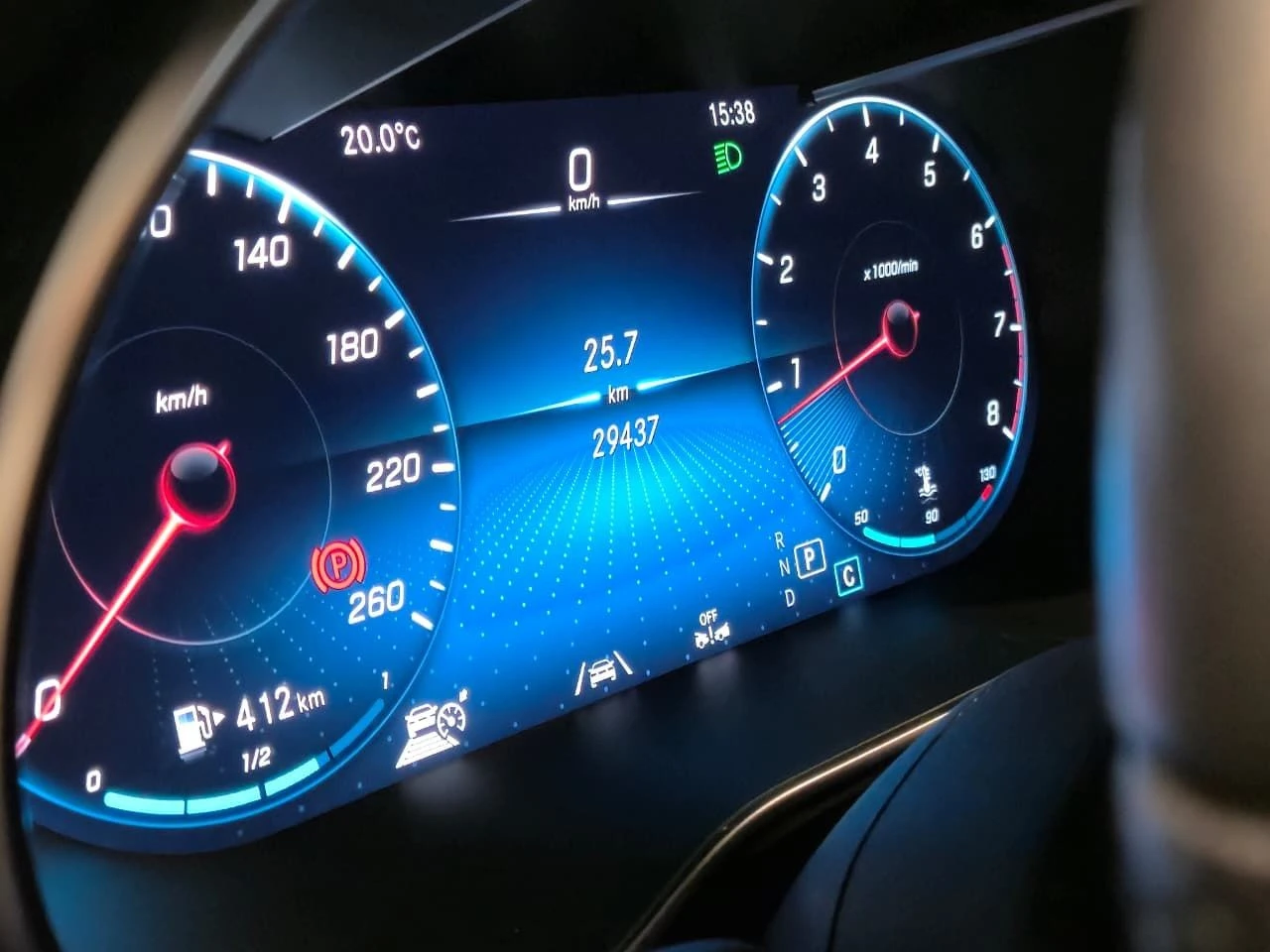 MERCEDES-BENZ GLC 300