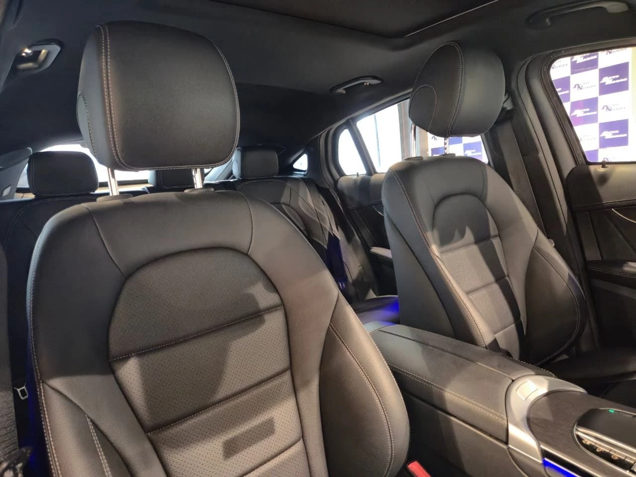 MERCEDES-BENZ GLC 300