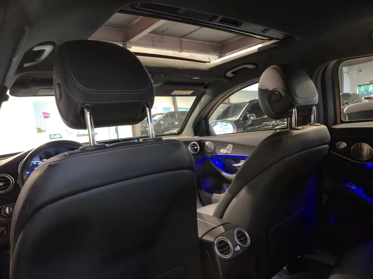 MERCEDES-BENZ GLC 300