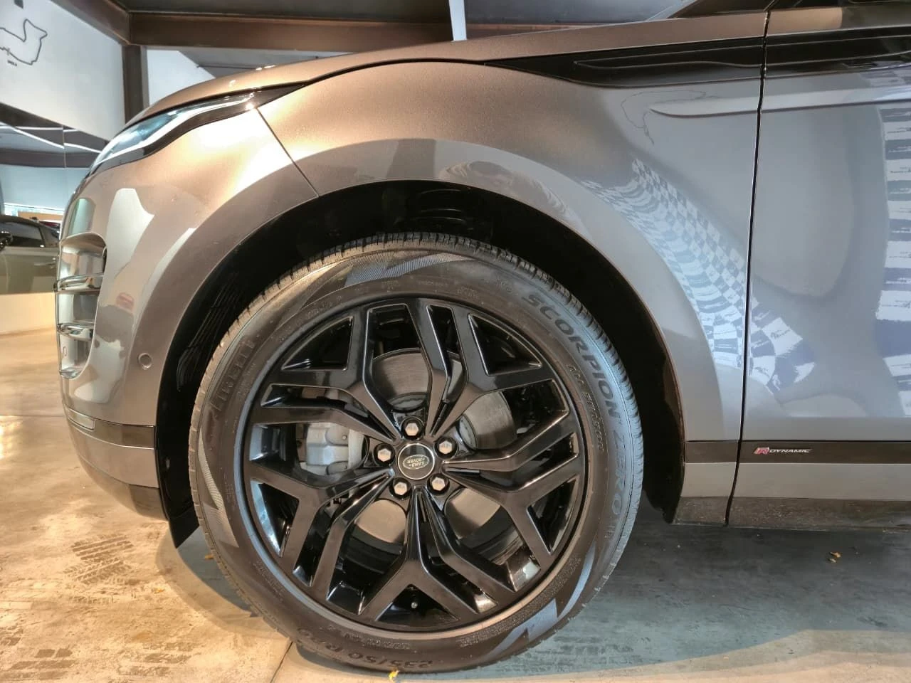 LAND ROVER RANGE ROVER EVOQUE