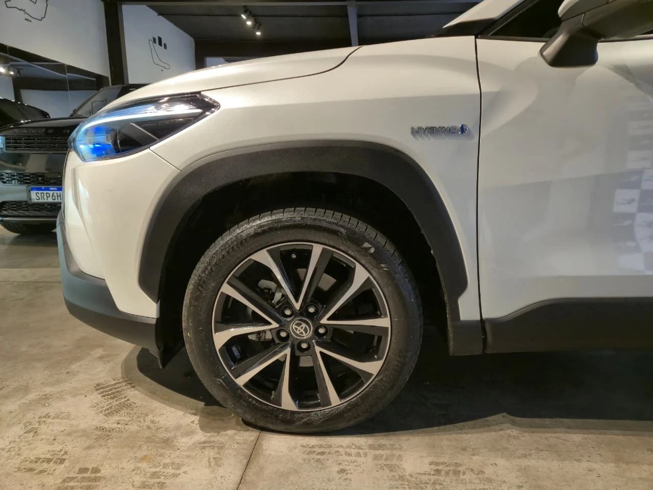 TOYOTA COROLLA CROSS