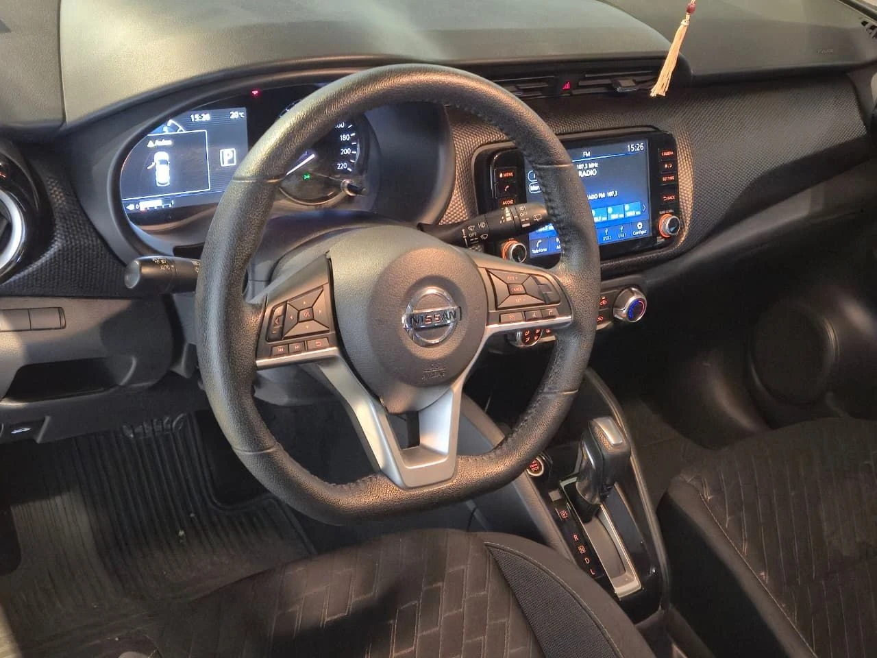 NISSAN KICKS