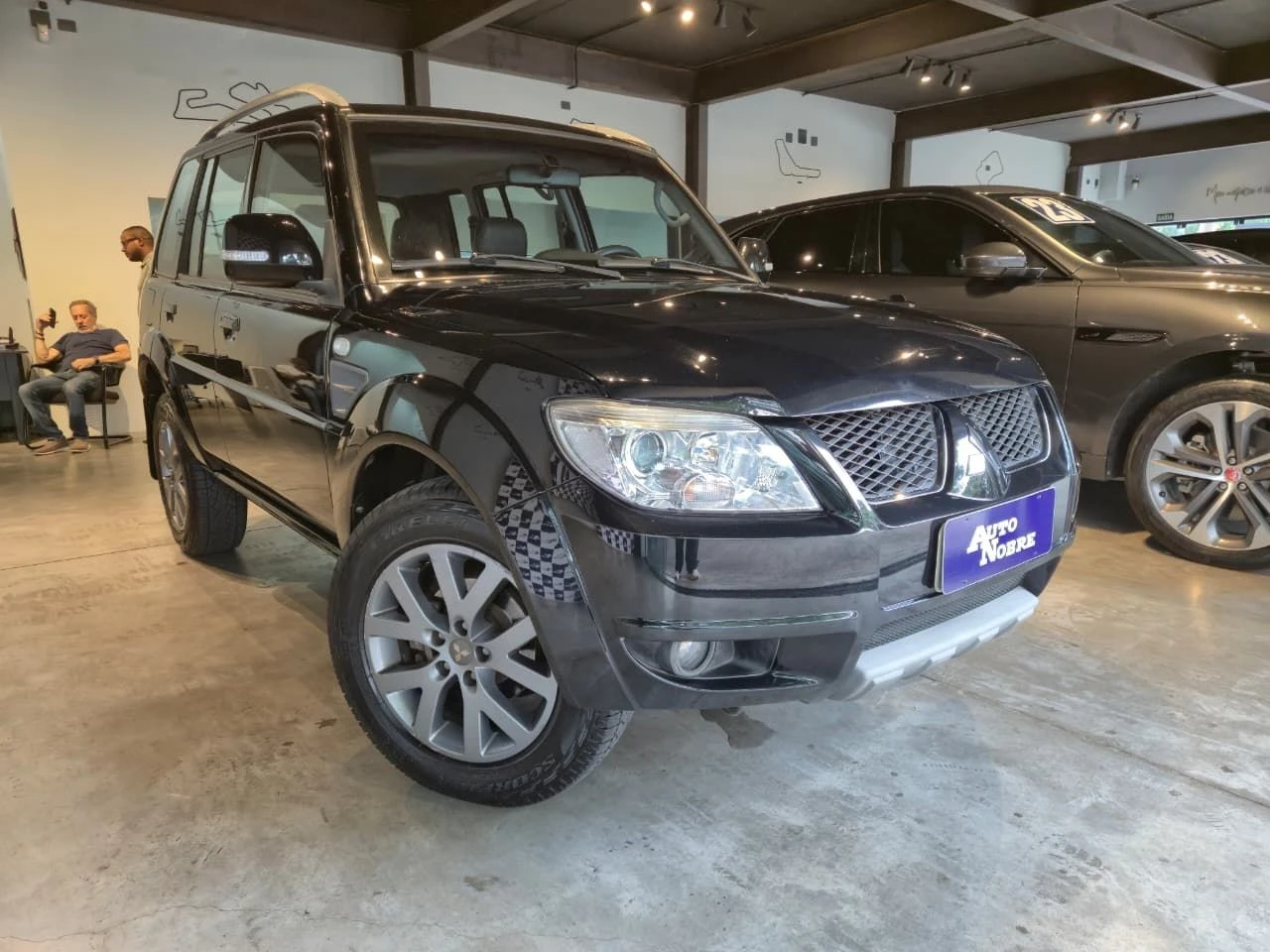 MITSUBISHI PAJERO TR4