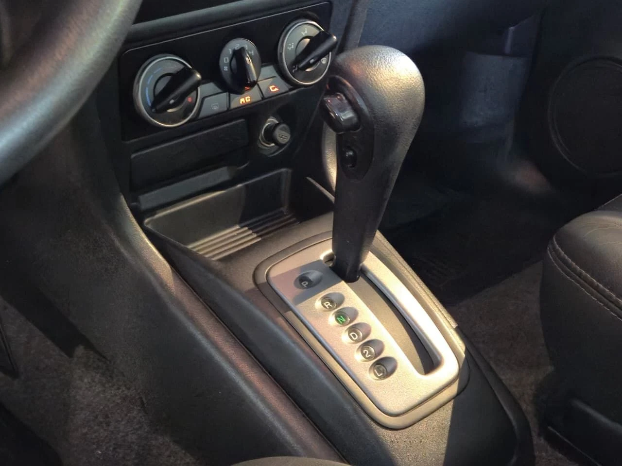 MITSUBISHI PAJERO TR4