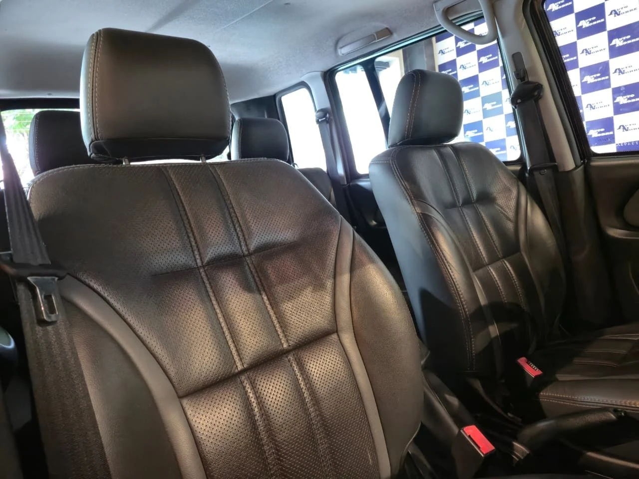 MITSUBISHI PAJERO TR4