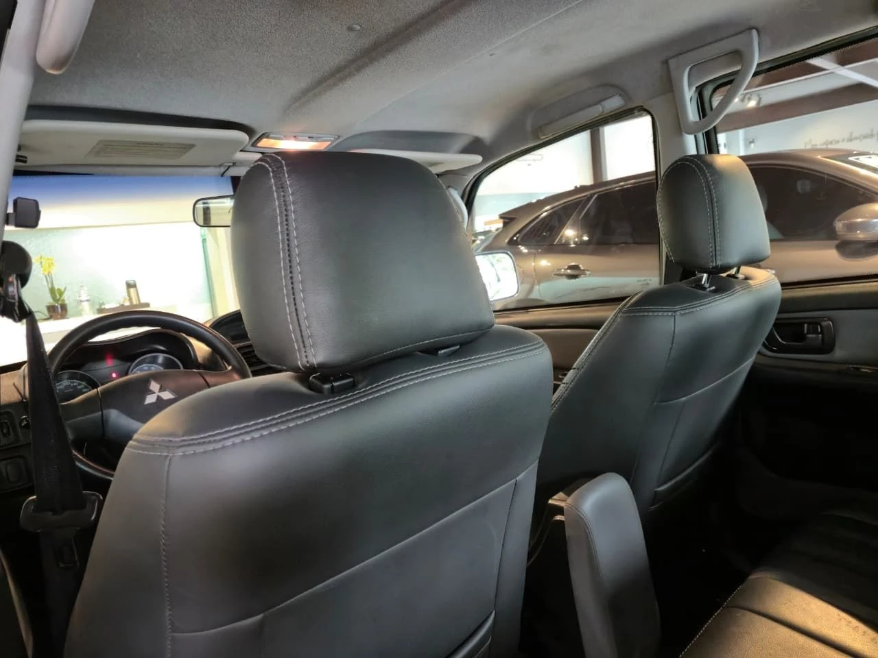 MITSUBISHI PAJERO TR4