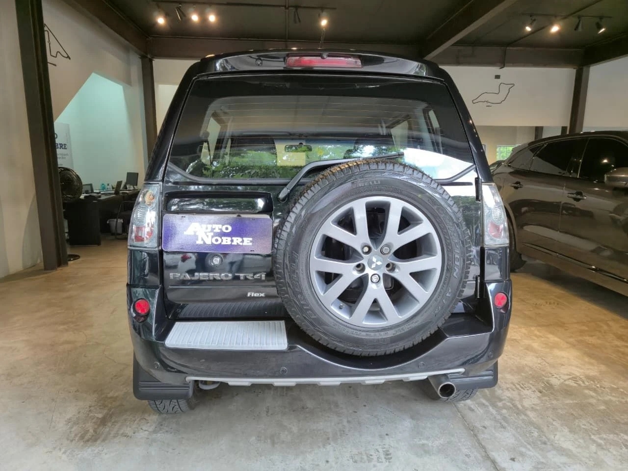 MITSUBISHI PAJERO TR4