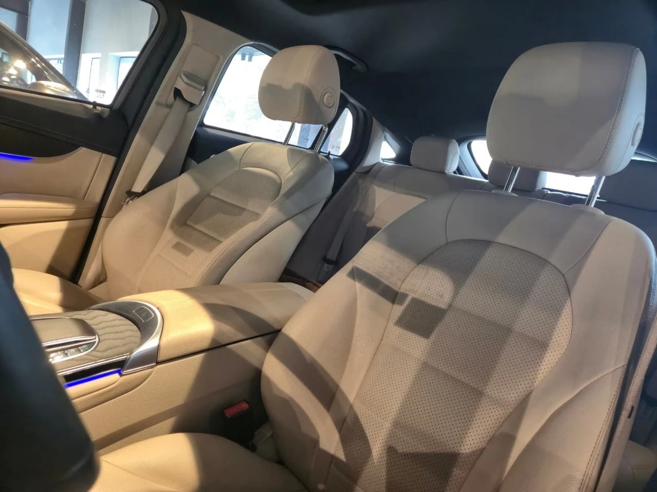 MERCEDES-BENZ GLC 300