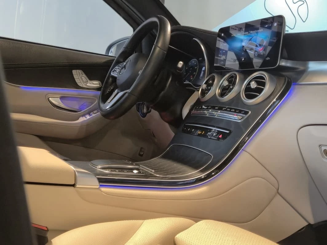 MERCEDES-BENZ GLC 300