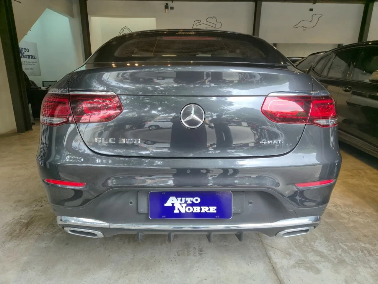 MERCEDES-BENZ GLC 300