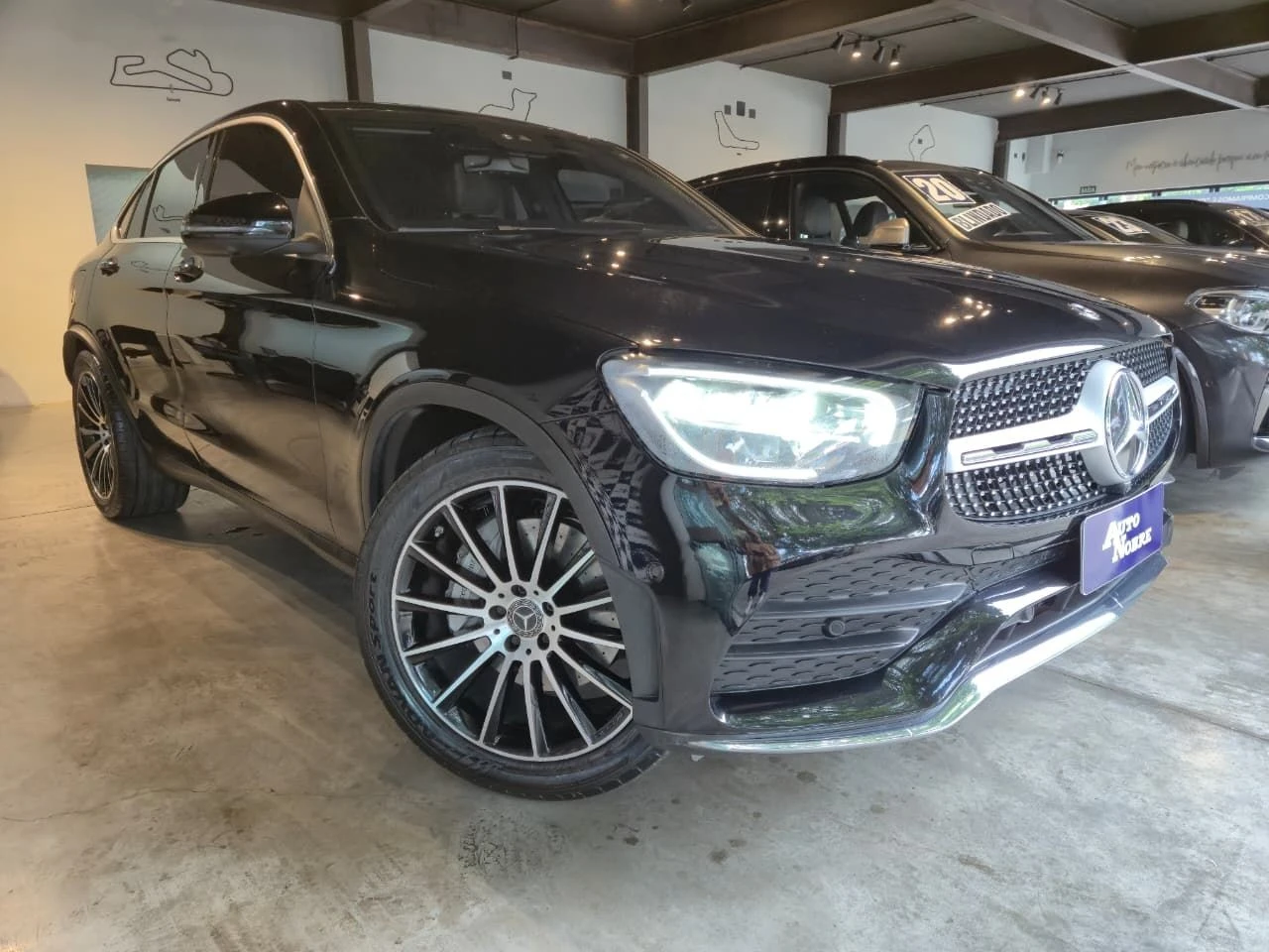 MERCEDES-BENZ GLC 300