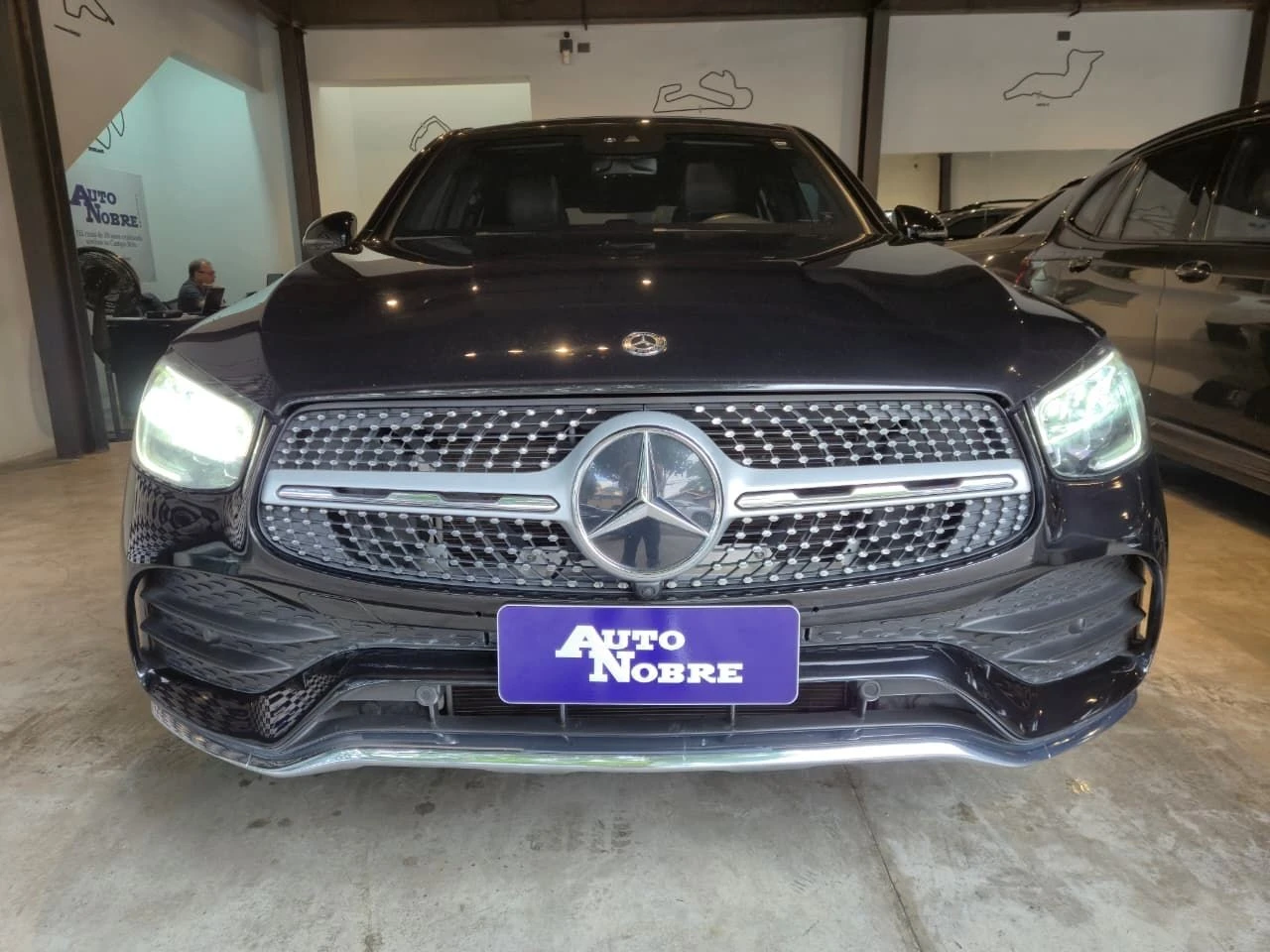 MERCEDES-BENZ GLC 300