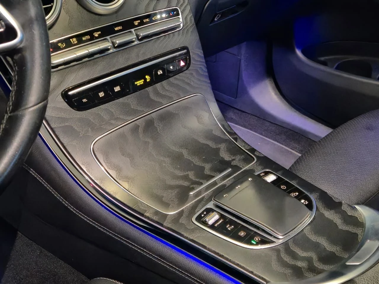 MERCEDES-BENZ GLC 300