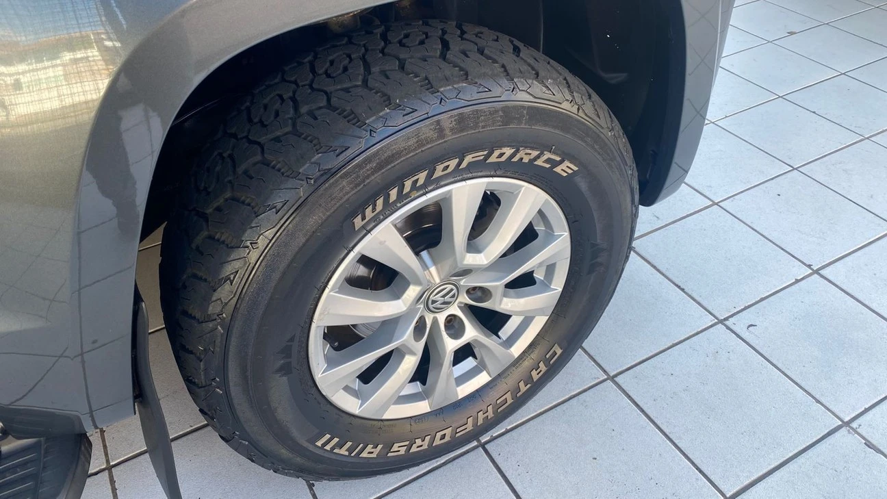 VOLKSWAGEN AMAROK