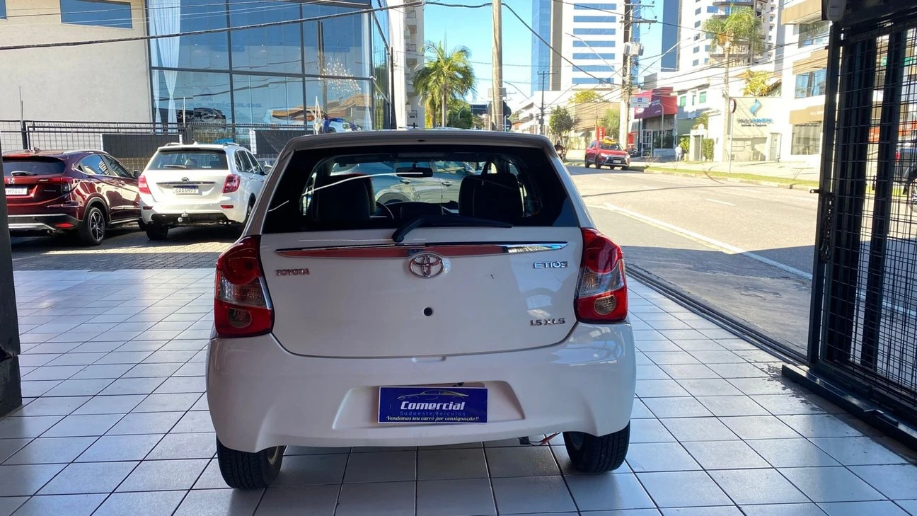 TOYOTA ETIOS