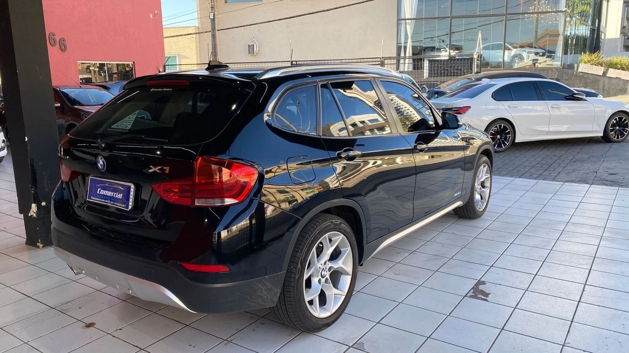 BMW X1