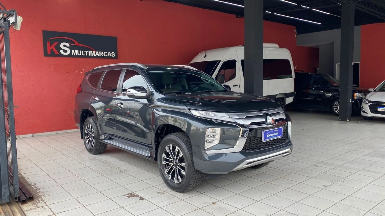 MITSUBISHI PAJERO SPORT