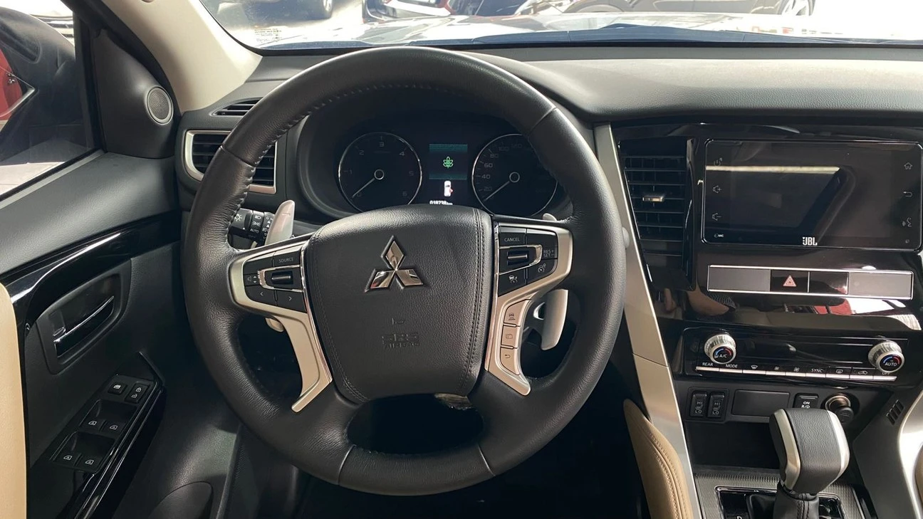 MITSUBISHI PAJERO SPORT