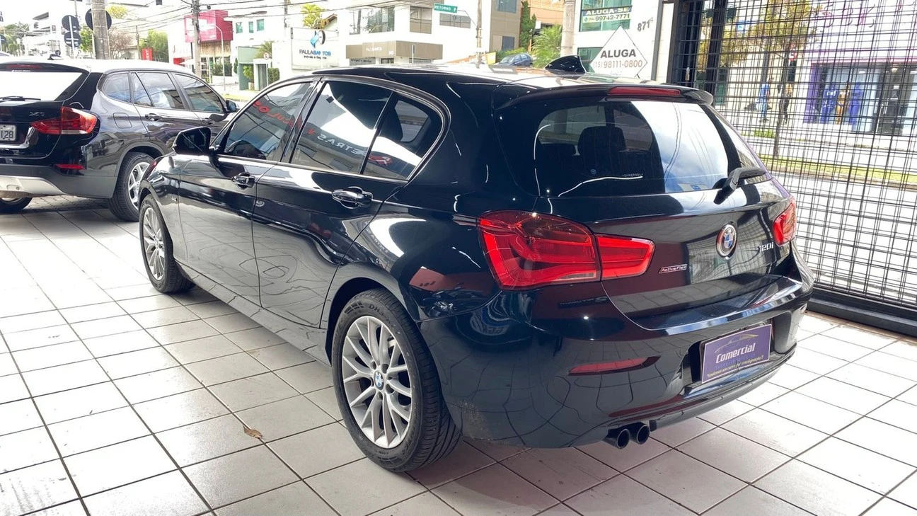 BMW 120I