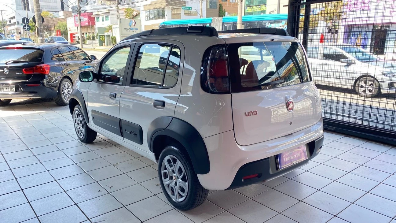 FIAT UNO