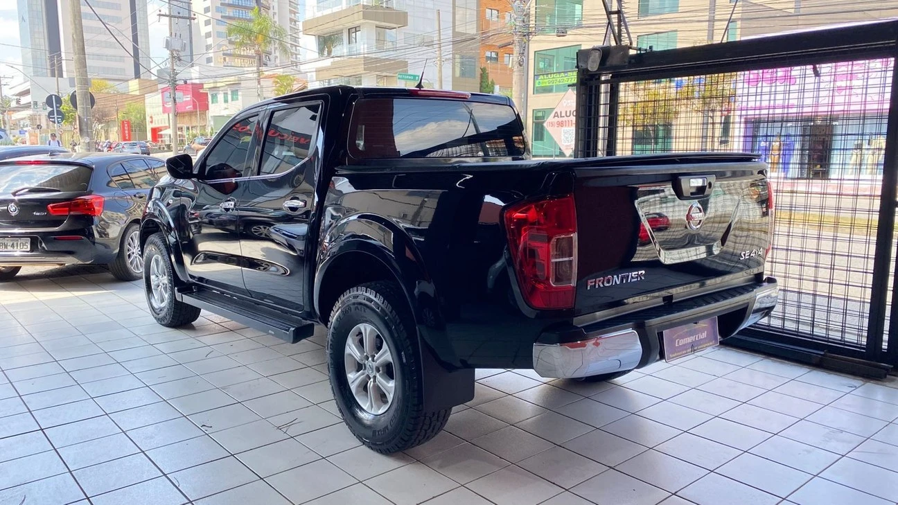 NISSAN FRONTIER