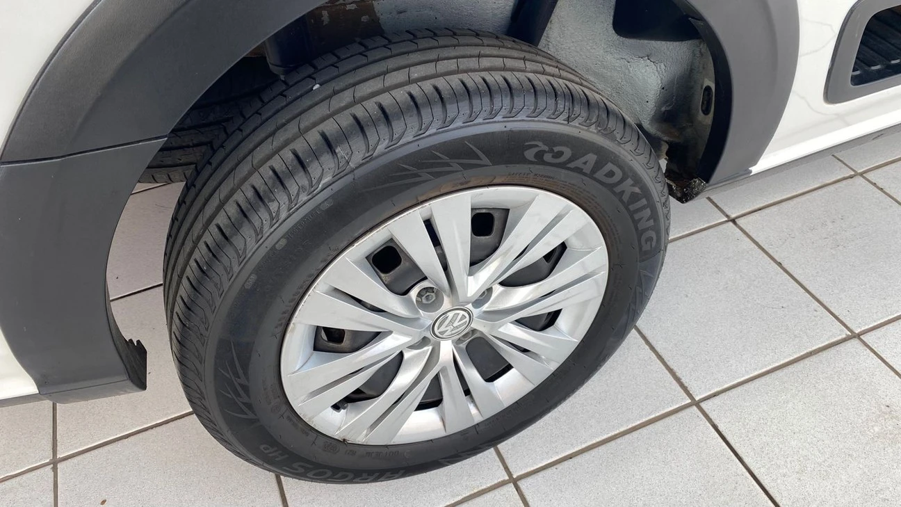 VOLKSWAGEN SAVEIRO