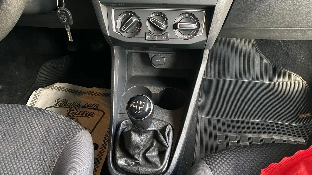 VOLKSWAGEN SAVEIRO